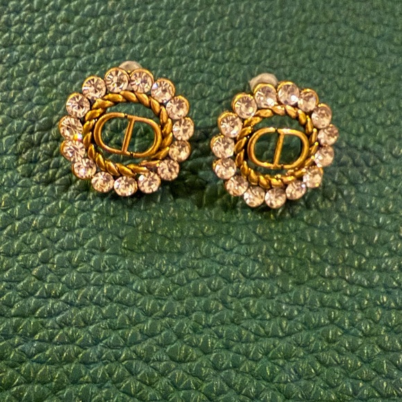 Christian Dior Earrings. reposhing - ready to rotate !!! - Picture 1 of 4